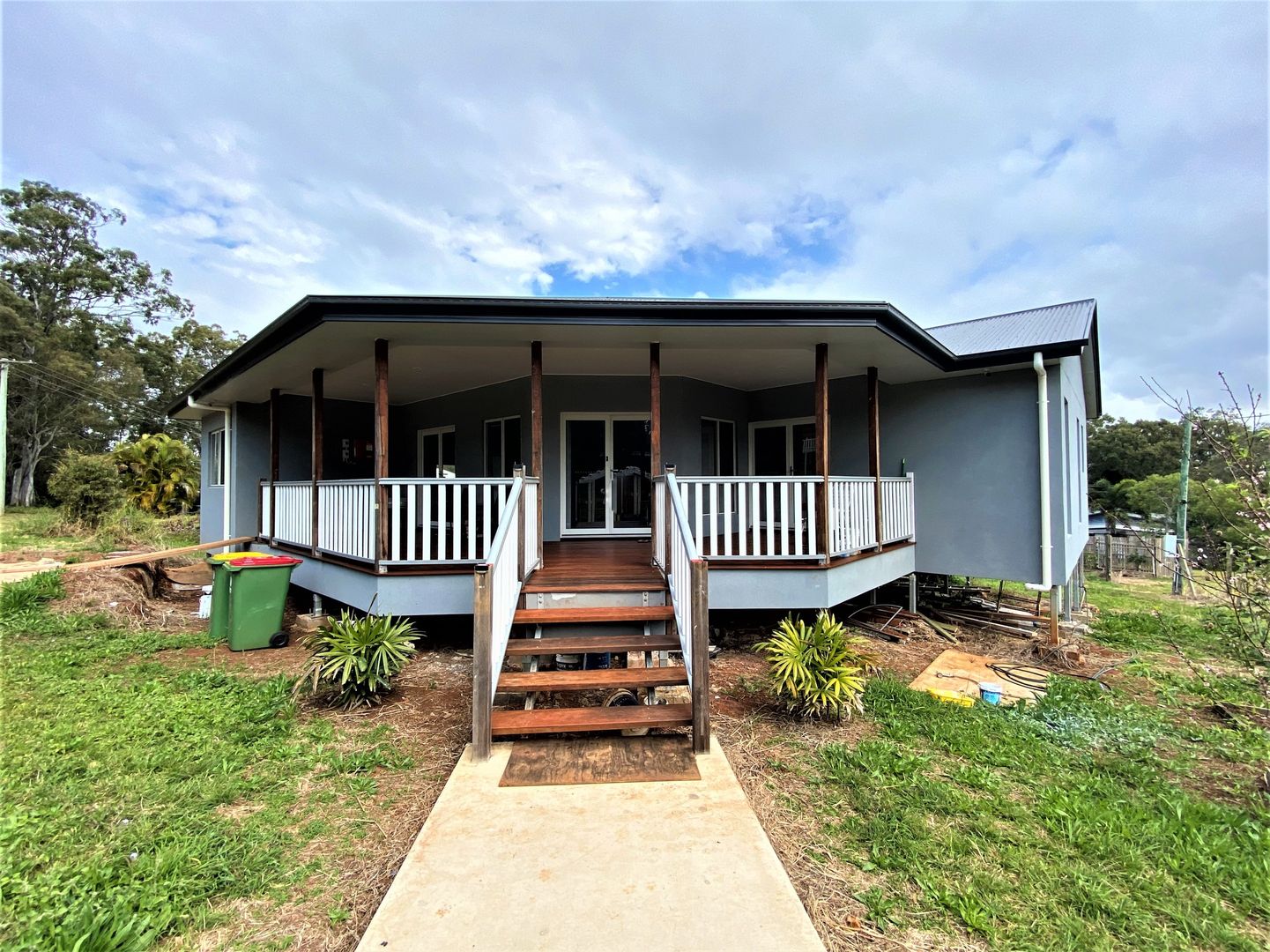 15 Blue Waters Crescent, Macleay Island QLD 4184, Image 1