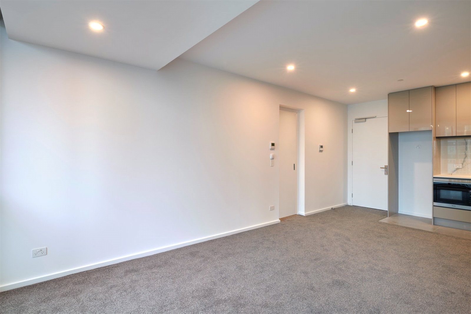 2 bedrooms Apartment / Unit / Flat in 1611/560 Lonsdale Street MELBOURNE VIC, 3000