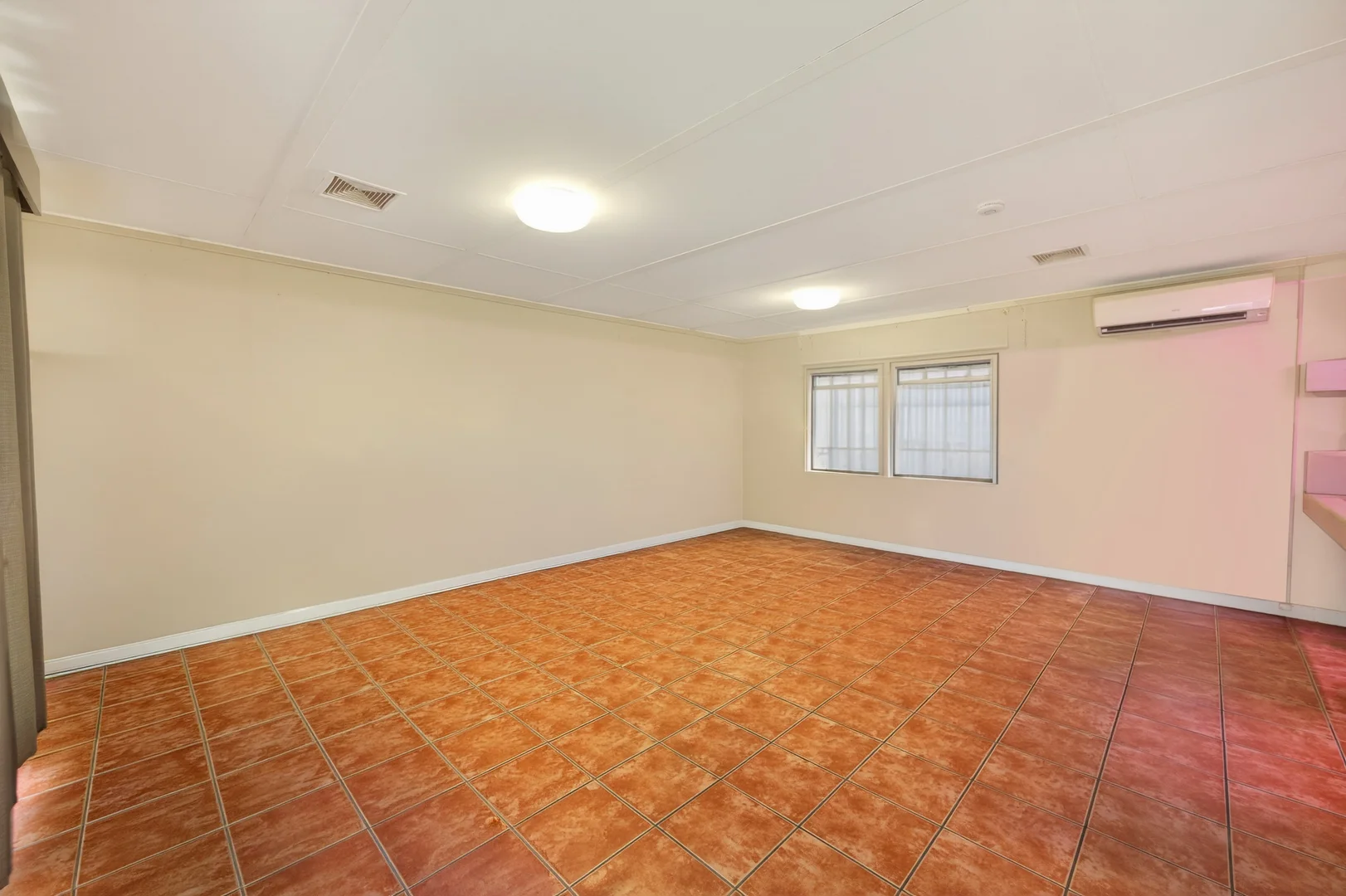 Additional image 2 of 32 Lanark Street, Kirwan QLD 4817