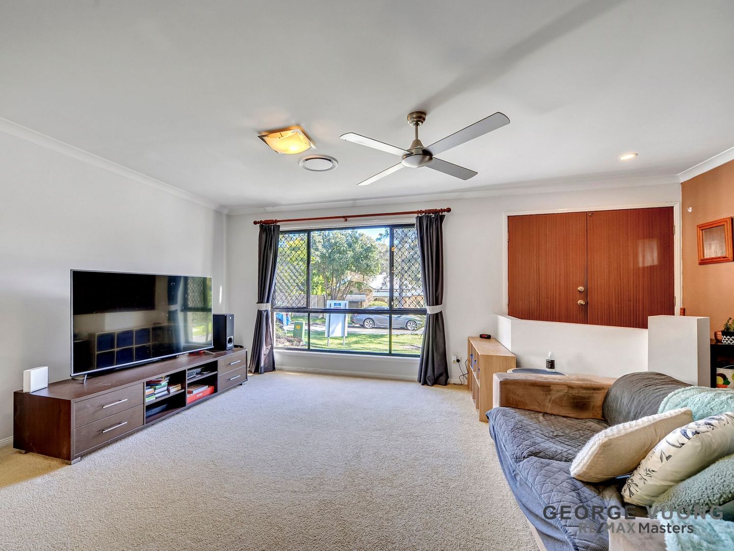 7 Sherringham Cl, Forest Lake QLD 4078, Image 2