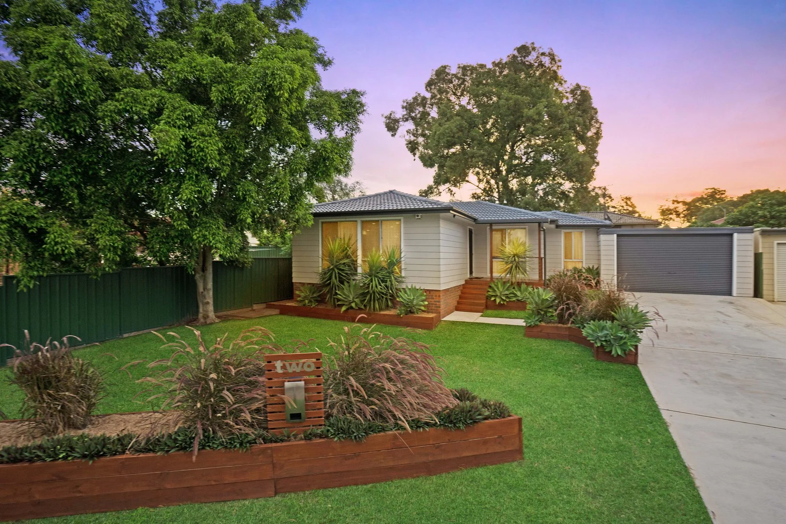 Primary image of 2 Batman Close, Thornton NSW 2322