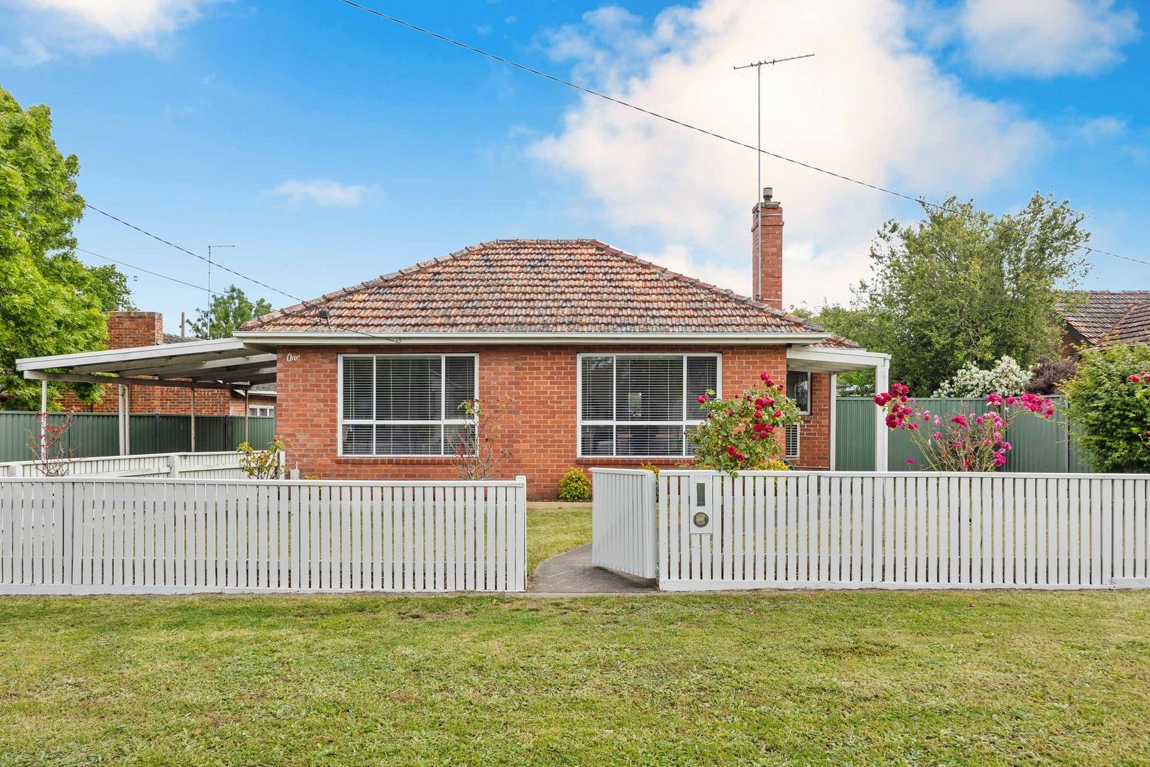 1 Waller Avenue, Newington VIC 3350 Domain