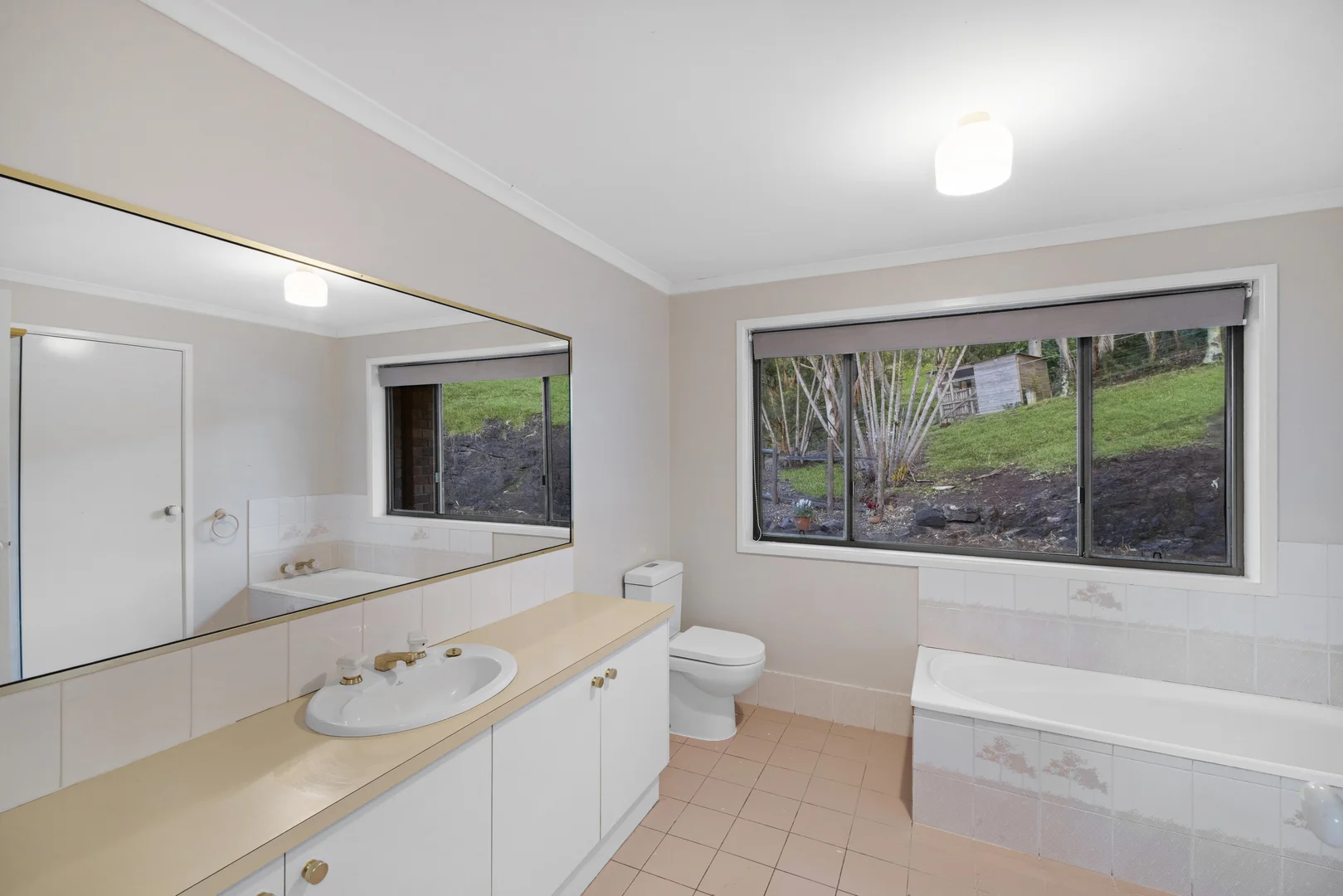 Additional image 20 of 462 Hunchy Road, Hunchy QLD 4555
