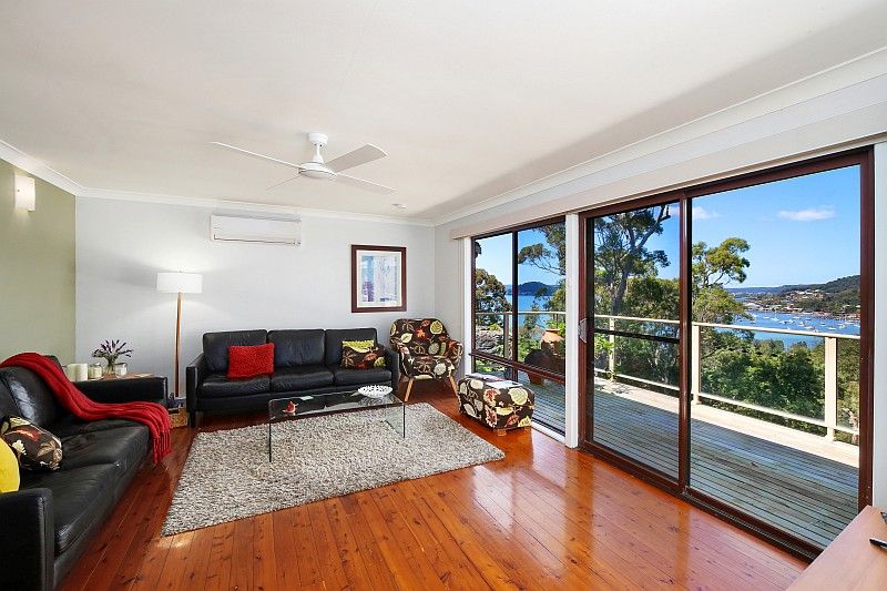 25 Sandstone Crescent, Tascott NSW 2250, Image 1