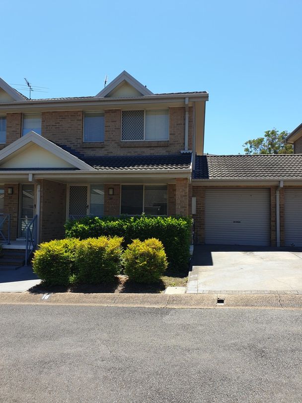 16/2022 Molly Drive, East Maitland NSW 2323 Townhouse For