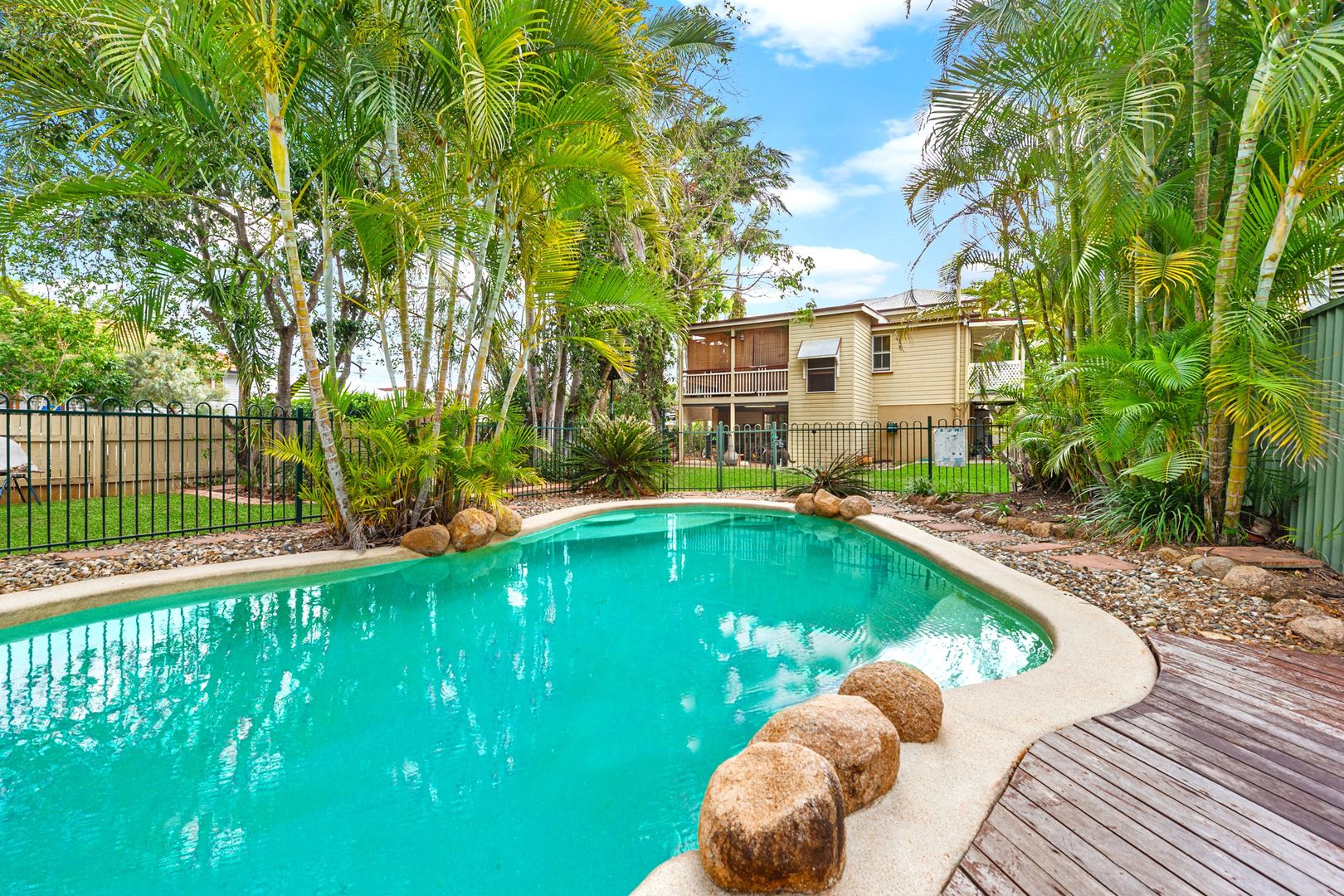 147 Glen Holm Street, Mitchelton QLD 4053, Image 2