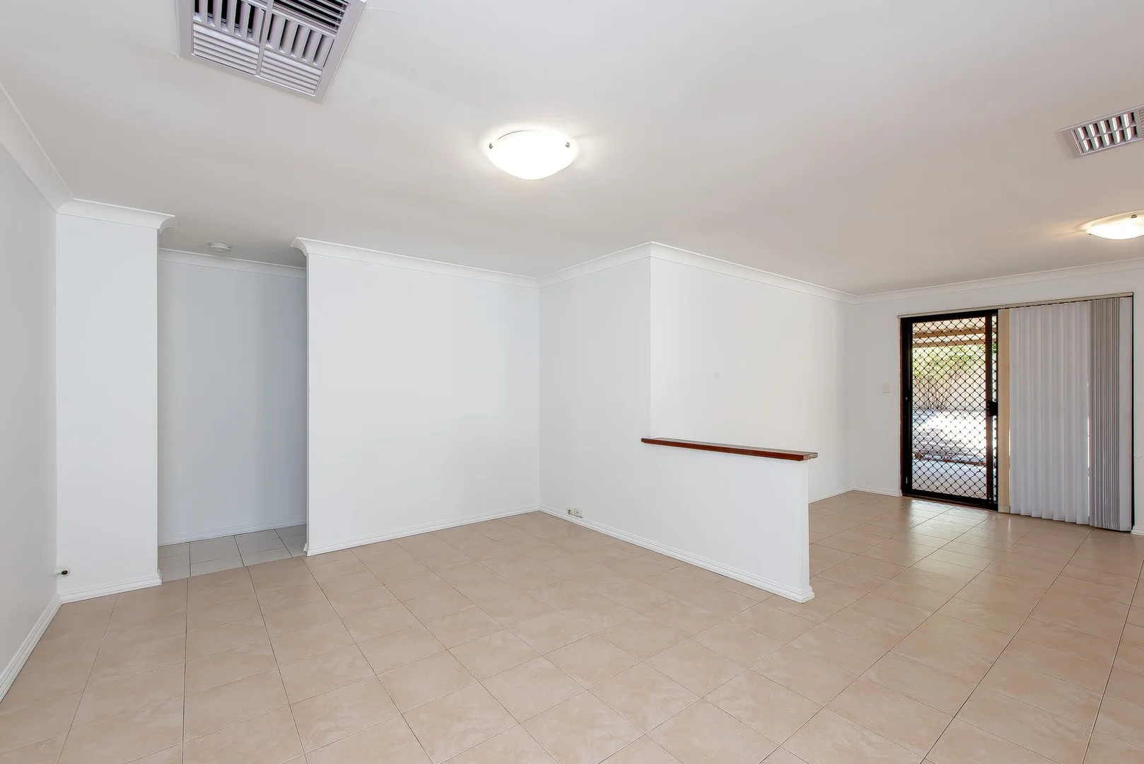 Additional image 10 of 3 Weaber Court, Marangaroo WA 6064