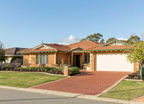 51 Kingston Place, Kardinya WA 6163