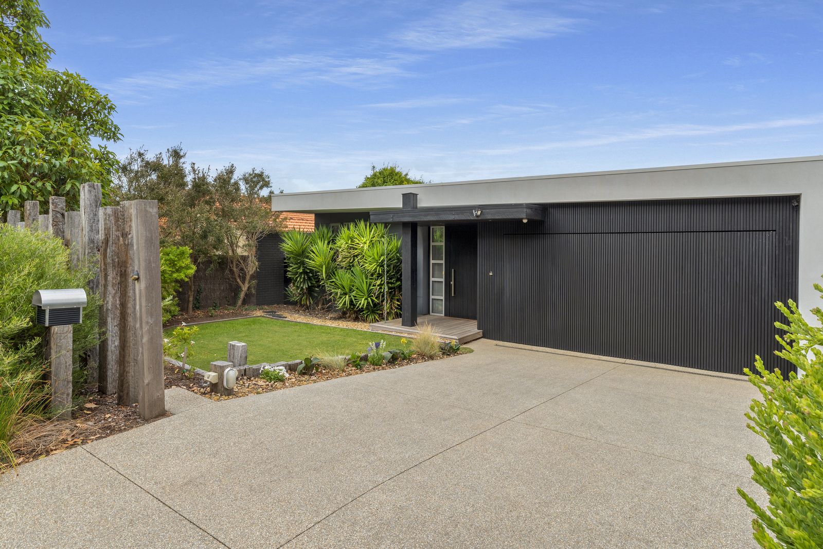 7 Devon Avenue, Blairgowrie VIC 3942, Image 1