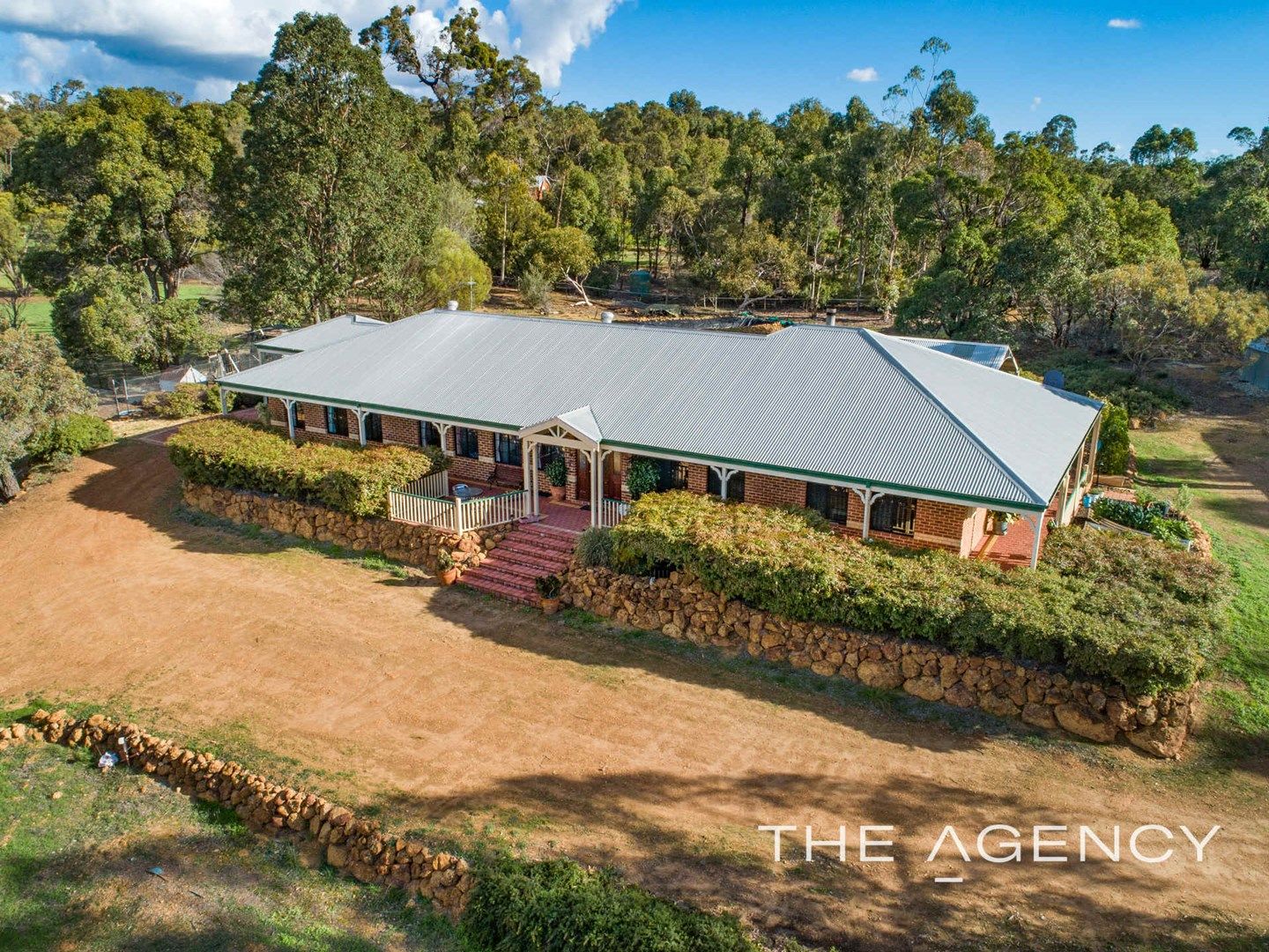 43 Barbarich Drive, Gidgegannup WA 6083, Image 1