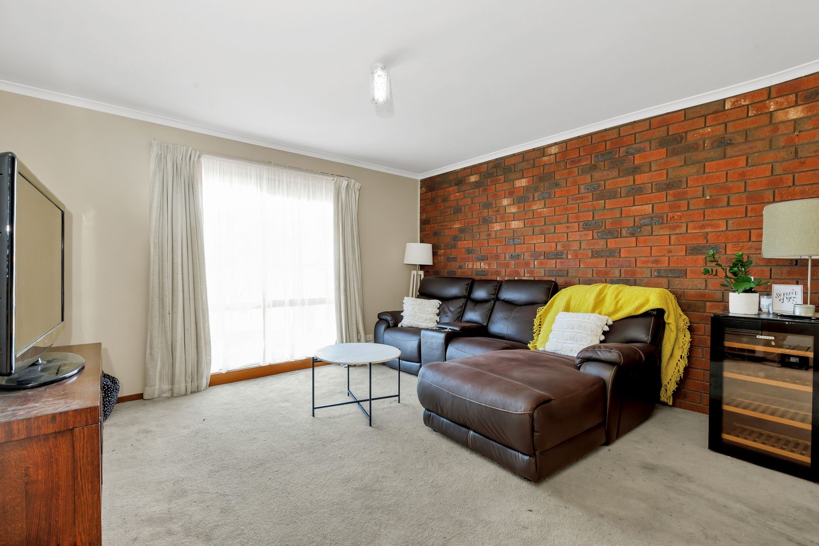 2/27 Bartlett Crescent, Hoppers Crossing VIC 3029, Image 1