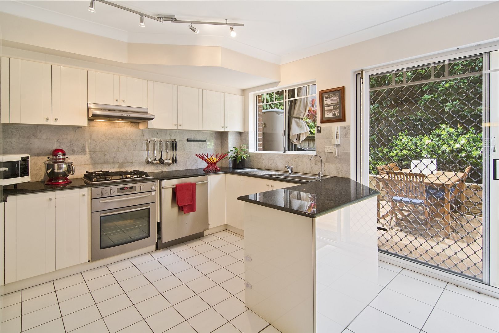 13/295 West Street, Cammeray NSW 2062, Image 2