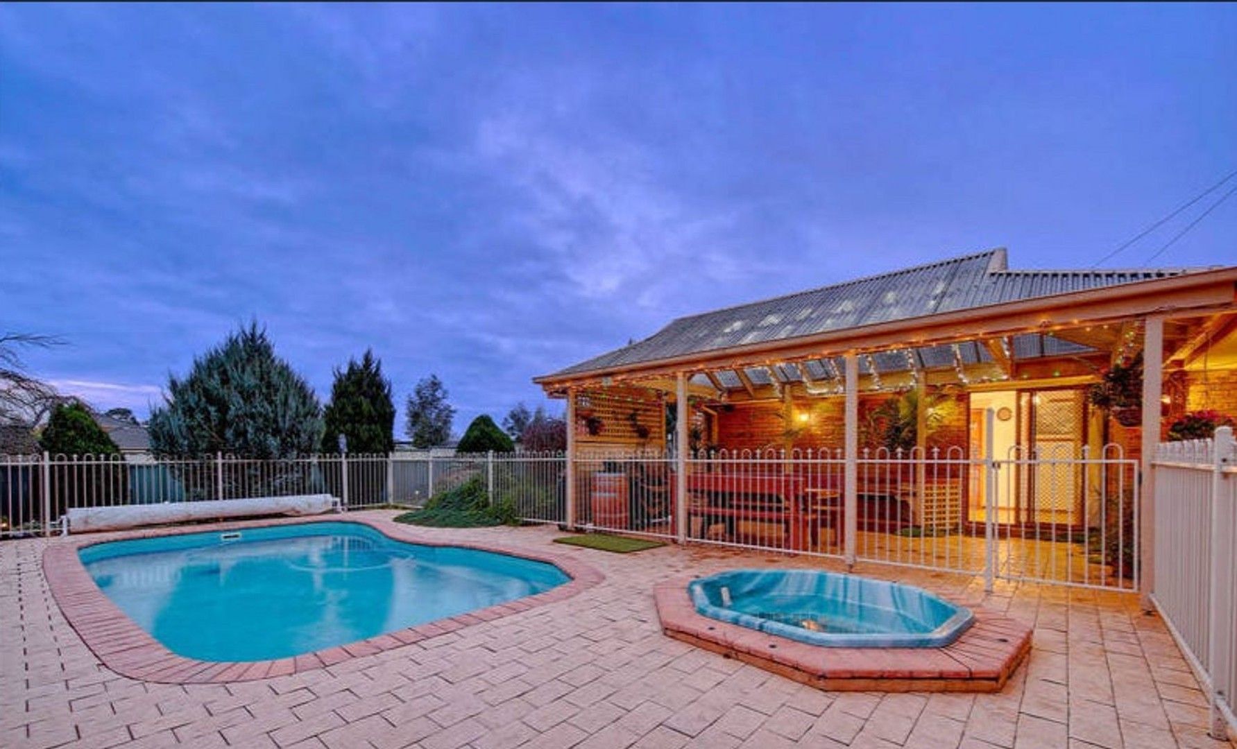 3 bedrooms House in 27 Sunbird Crescent HOPPERS CROSSING VIC, 3029