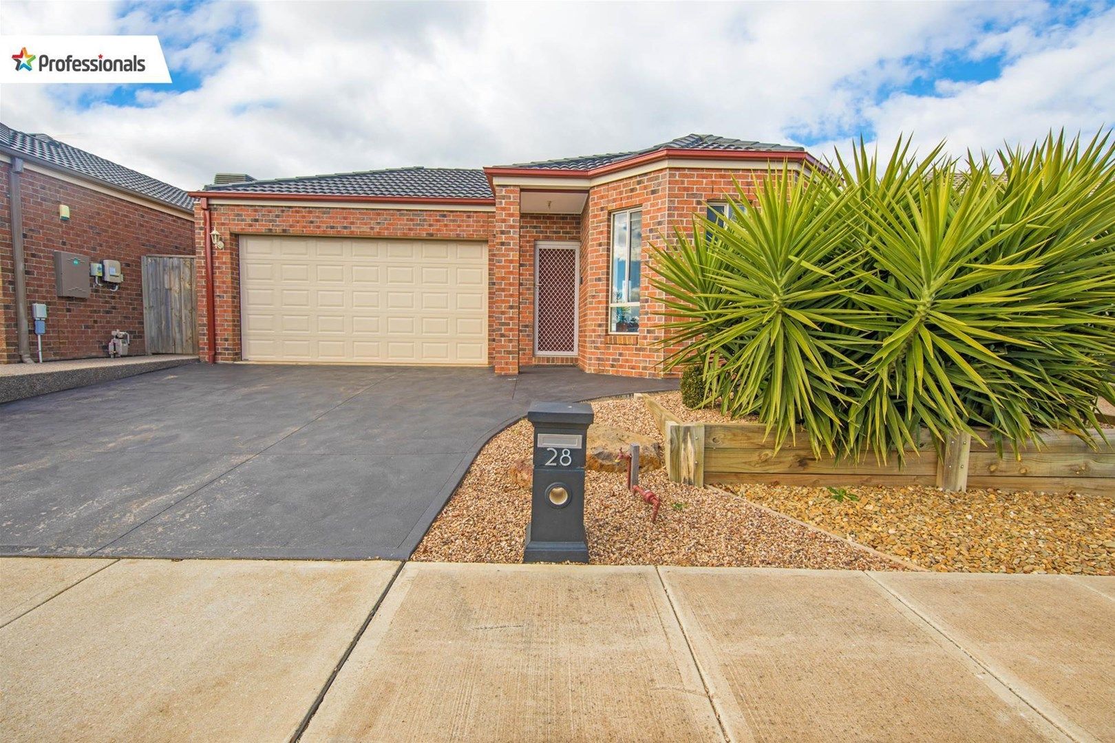 28 Ormonde Esplanade, Melton West VIC 3337, Image 0