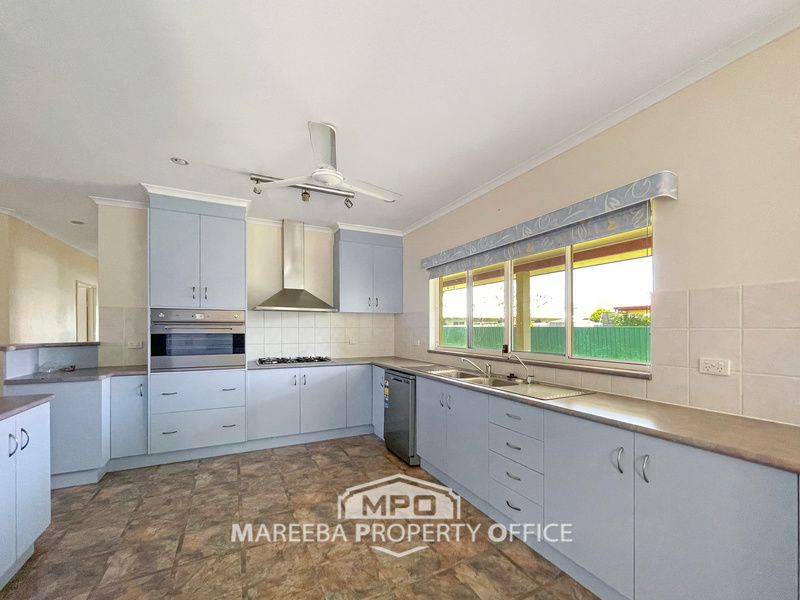 11 Ceola Drive, Mareeba QLD 4880, Image 2