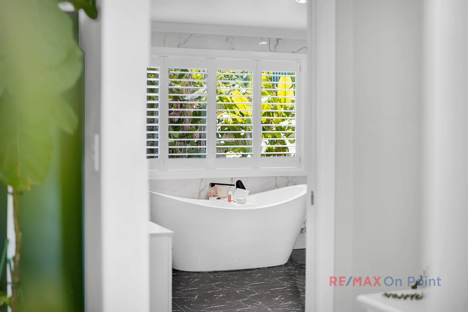 Additional image 16 of 12 Merindah Street, Coochiemudlo Island QLD 4184