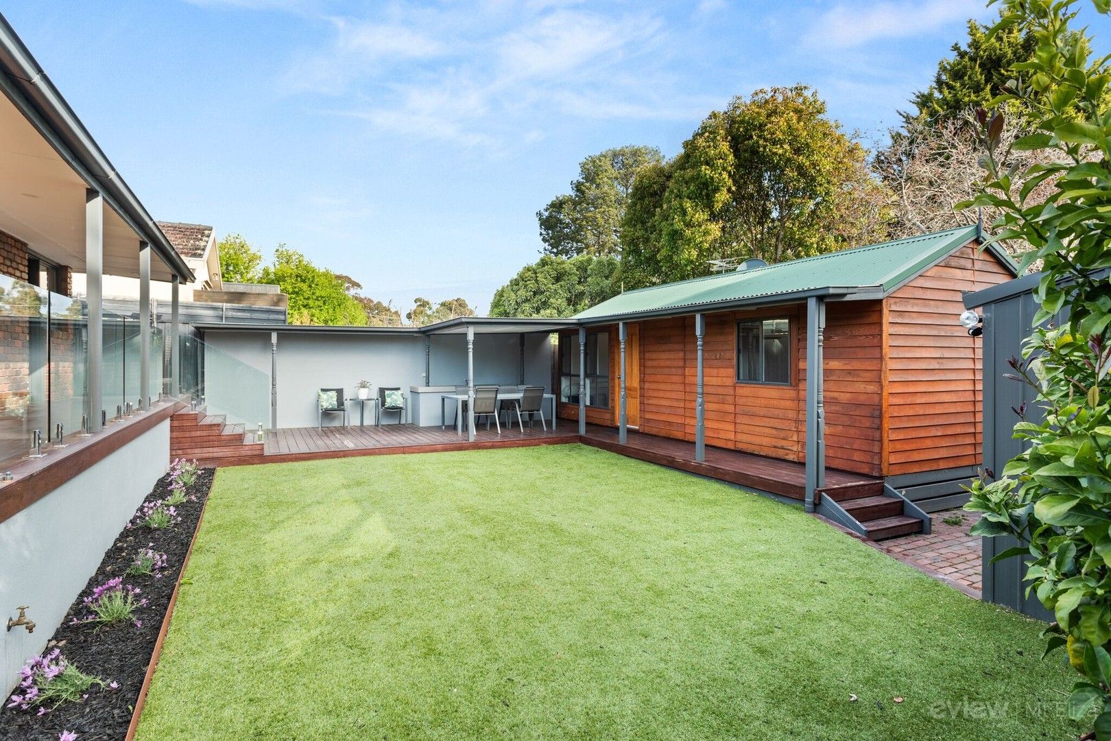 4 bedrooms House in 16 Stewart Street MOUNT ELIZA VIC, 3930
