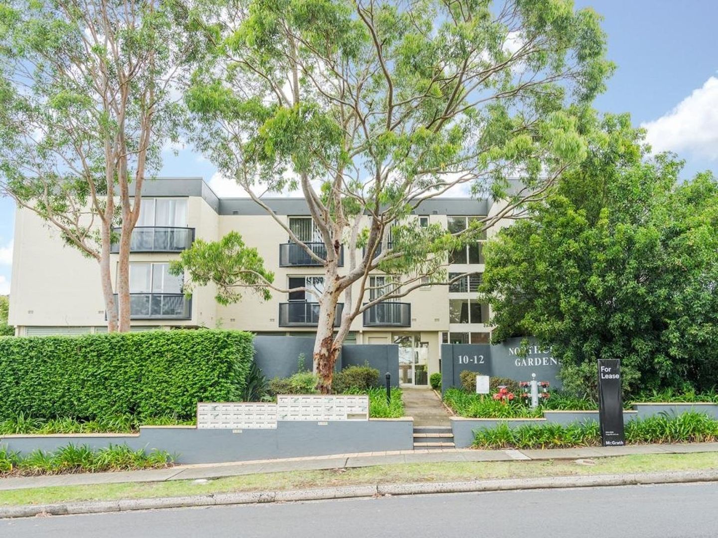 14/12 Northcote Road, Hornsby NSW 2077