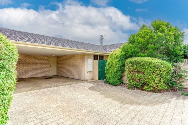 Picture of 17/1 Chesterton Drive, THORNLIE WA 6108