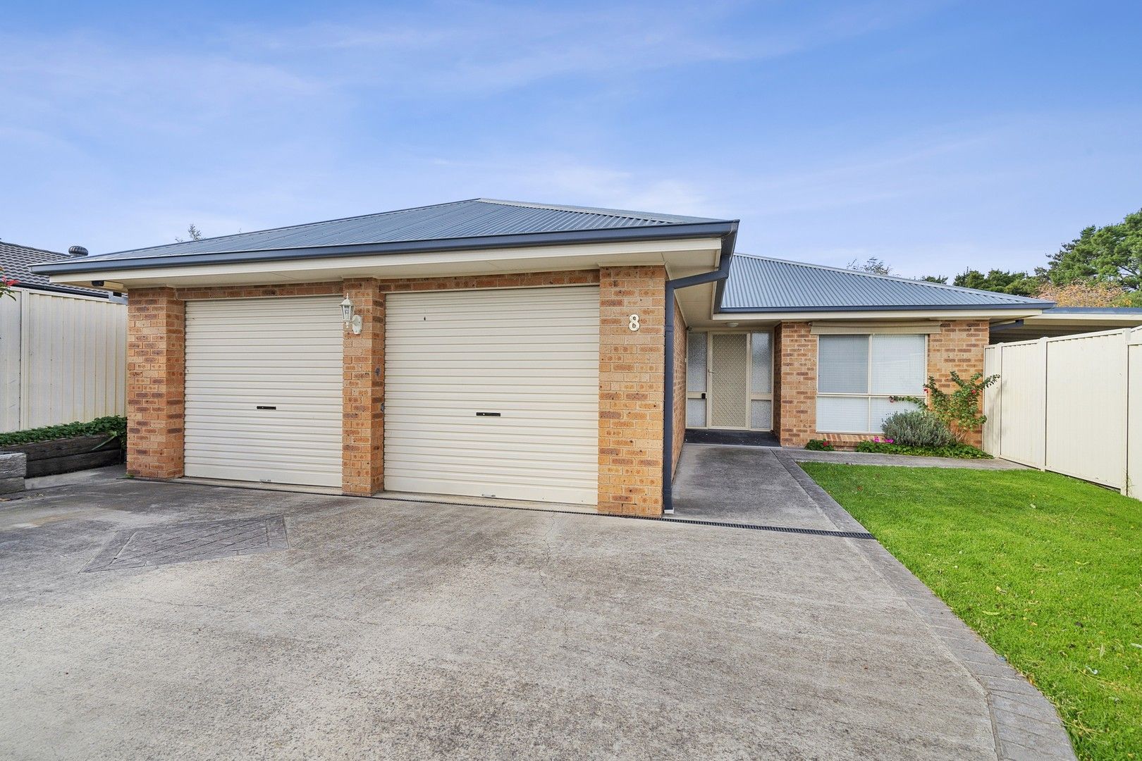 5 bedrooms House in 8 Willow Grove Pl GOULBURN NSW, 2580