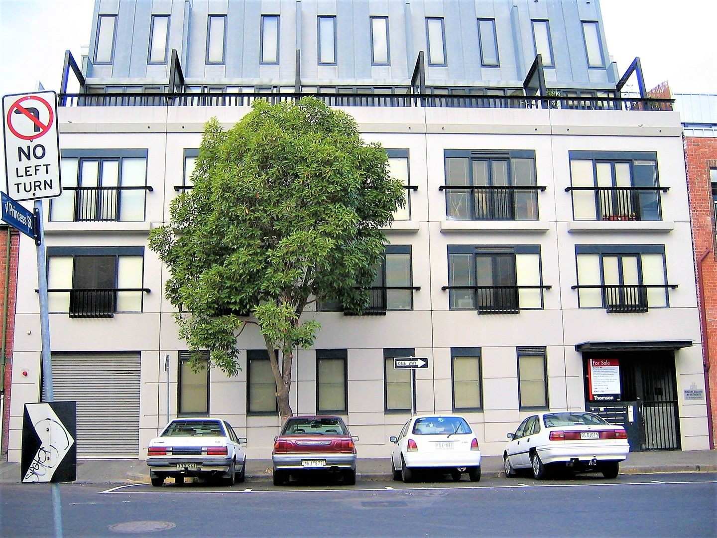 1 bedrooms Apartment / Unit / Flat in 24/260 Cobden St NORTH MELBOURNE VIC, 3051