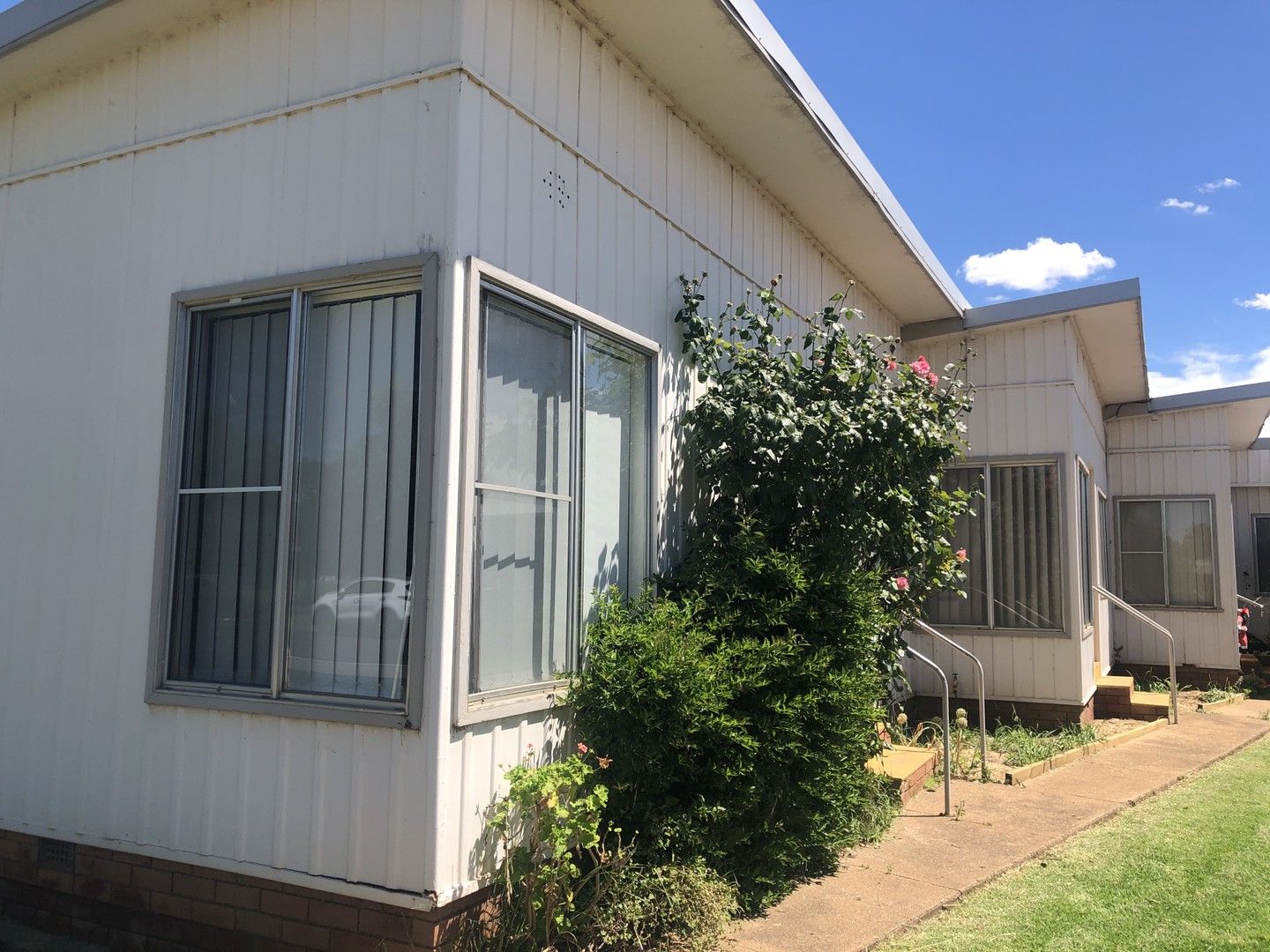 1/22 Grenfell Street, Parkes NSW 2870 Apartment For Rent Domain