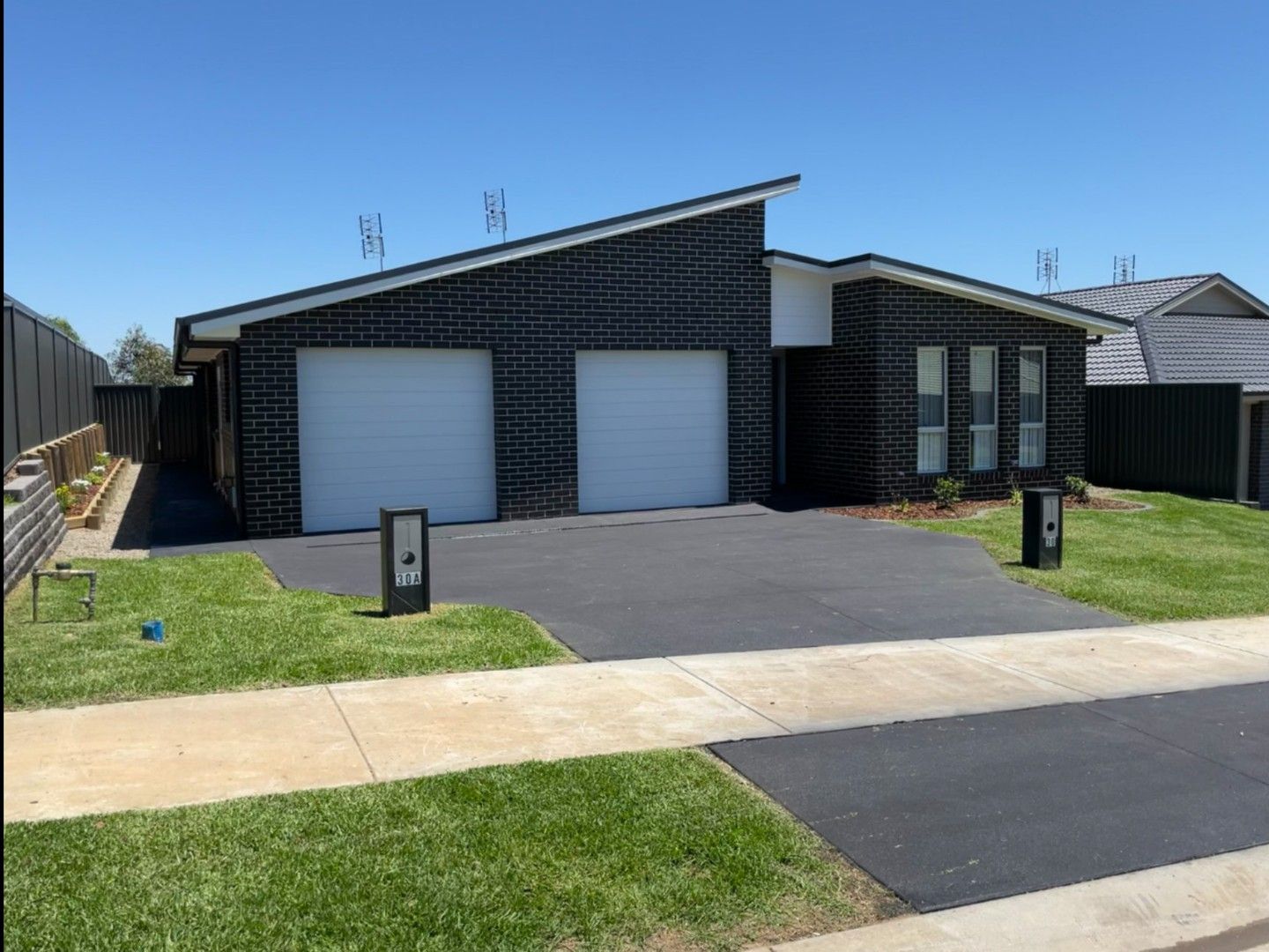 2 bedrooms House in 30a Ardennes Circuit GILLIESTON HEIGHTS NSW, 2321