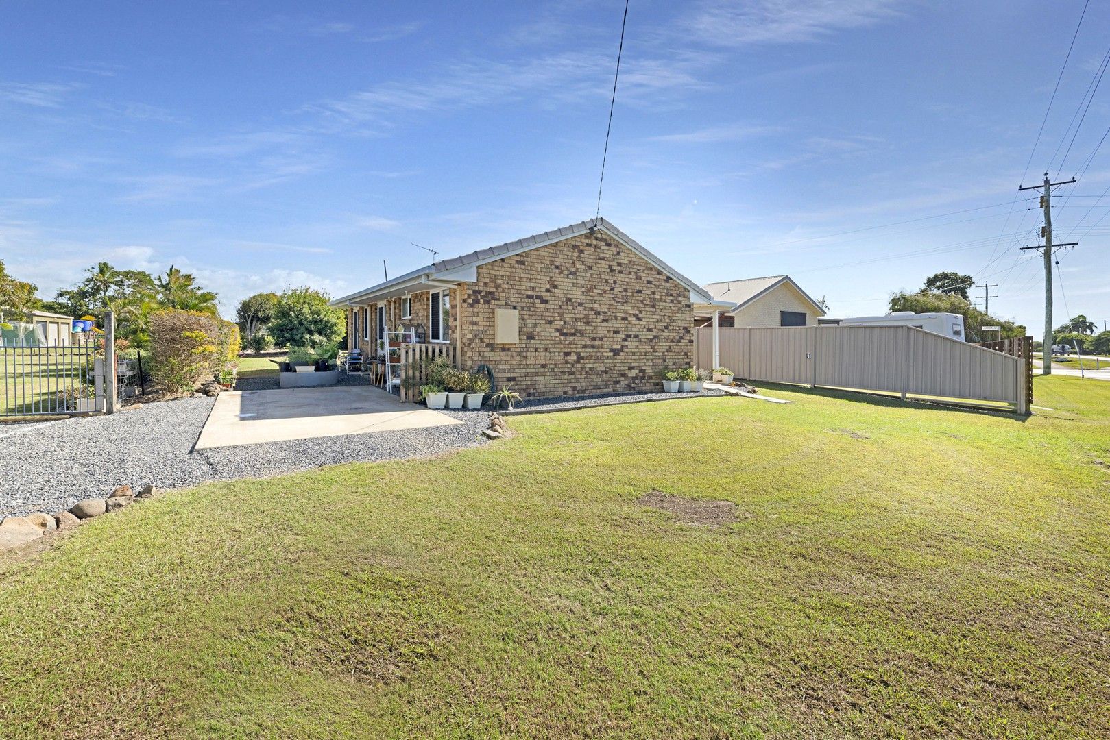 3 bedrooms House in 39 Burnett Heads Road BURNETT HEADS QLD, 4670