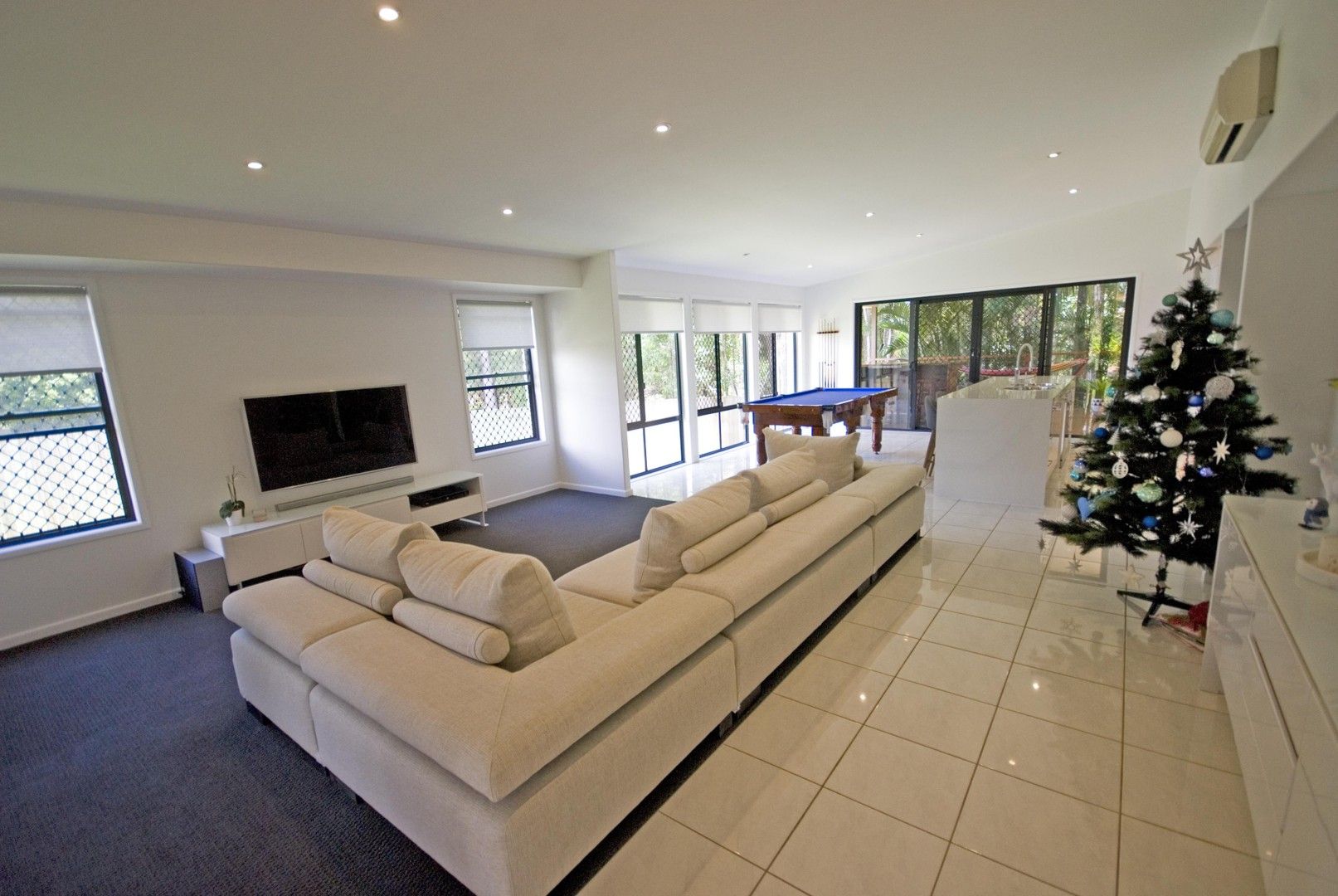 3 bedrooms House in 16 Greensboro Place LITTLE MOUNTAIN QLD, 4551