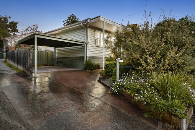 Picture of 105 Great Ryrie Street, HEATHMONT VIC 3135
