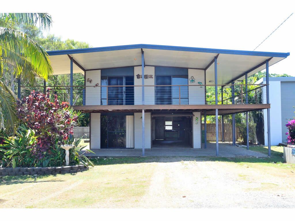 45 REDCLIFFE AVE, Seaforth QLD 4741, Image 0