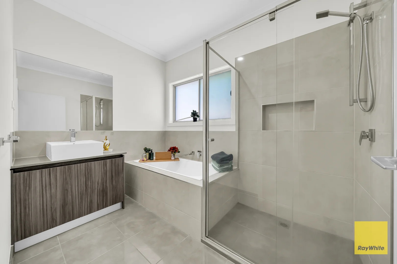 Additional image 9 of 71 Warrigal Drive, Aintree VIC 3336