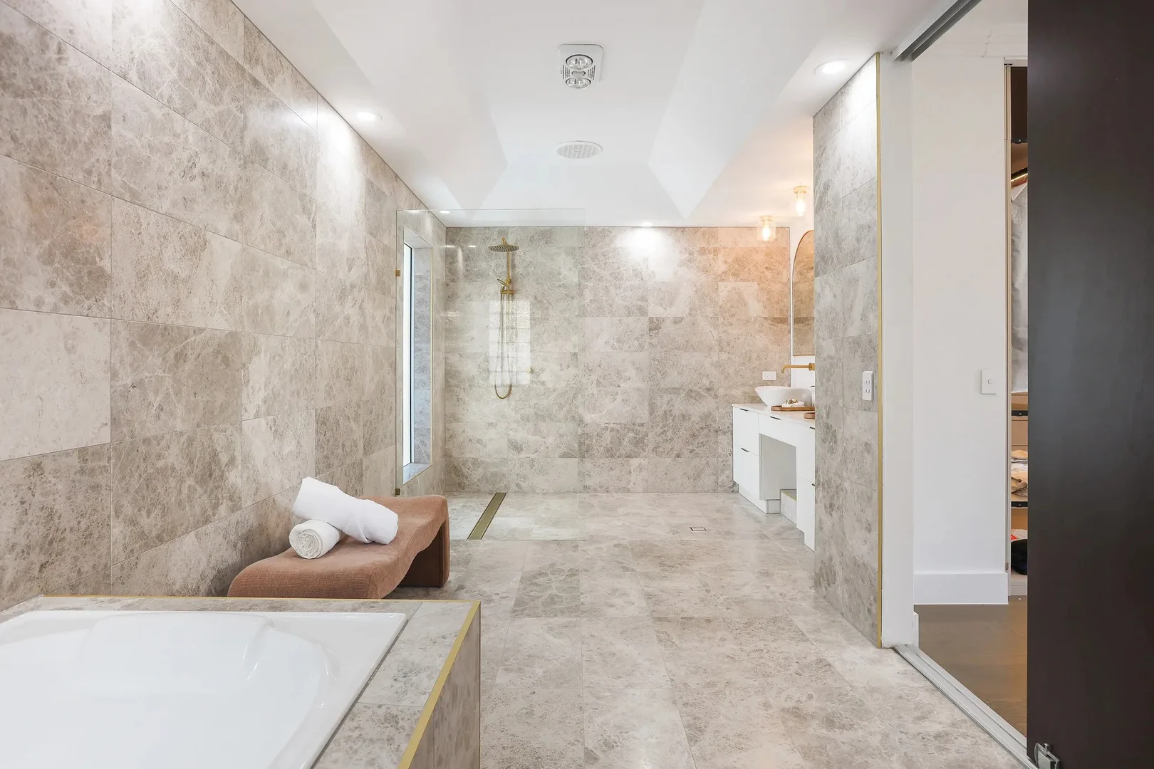 Additional image 13 of 45 Charolais Crescent, Benowa Waters QLD 4217