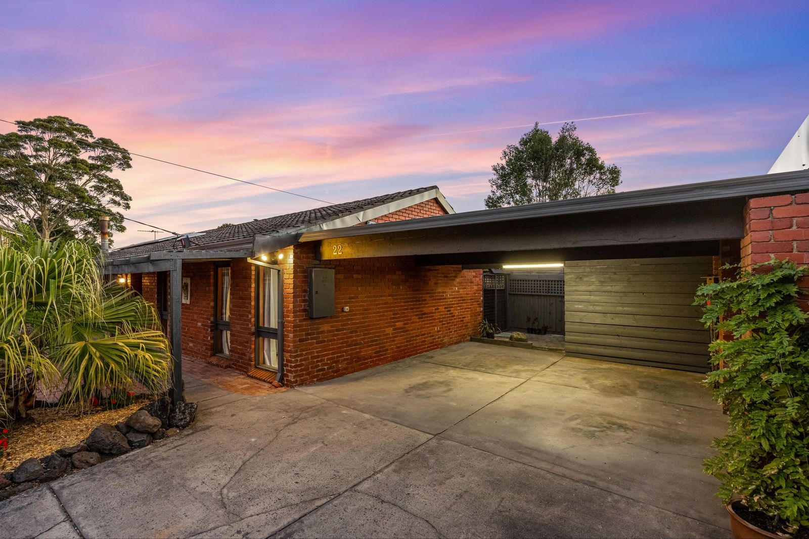 22 Hillingdon Court, Dingley Village VIC 3172, Image 0