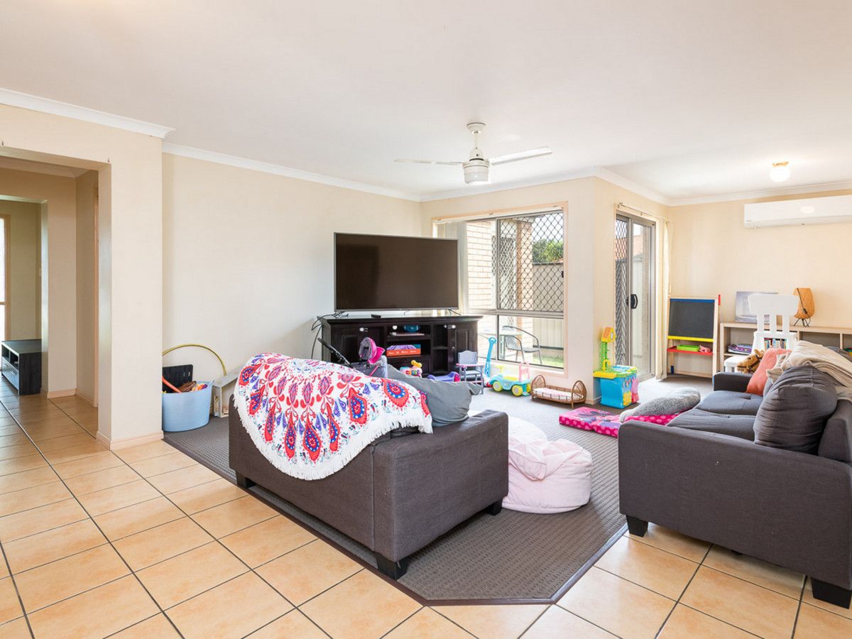 4 Golfgreen Terrace, Meadowbrook QLD 4131, Image 0