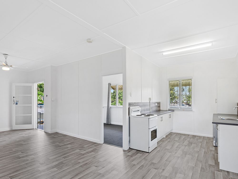 176 Oxley Avenue, Woody Point QLD 4019, Image 1