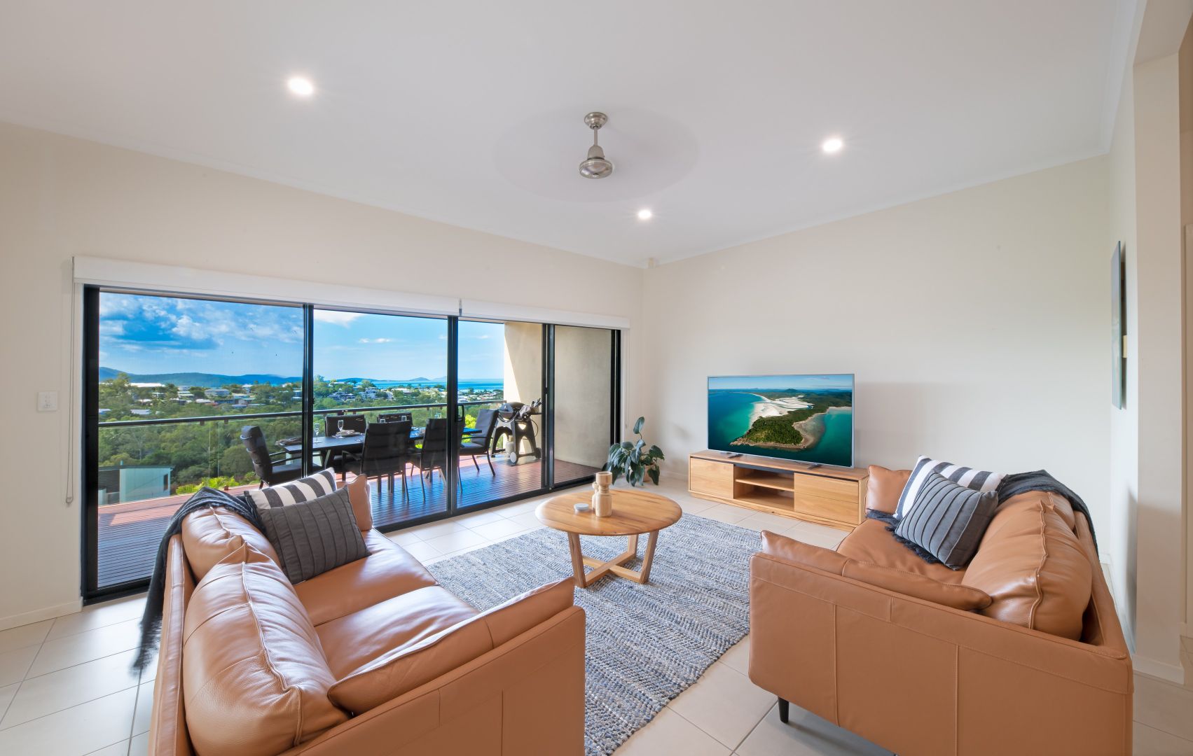 2/18 Stonehaven Court, Airlie Beach QLD 4802, Image 2