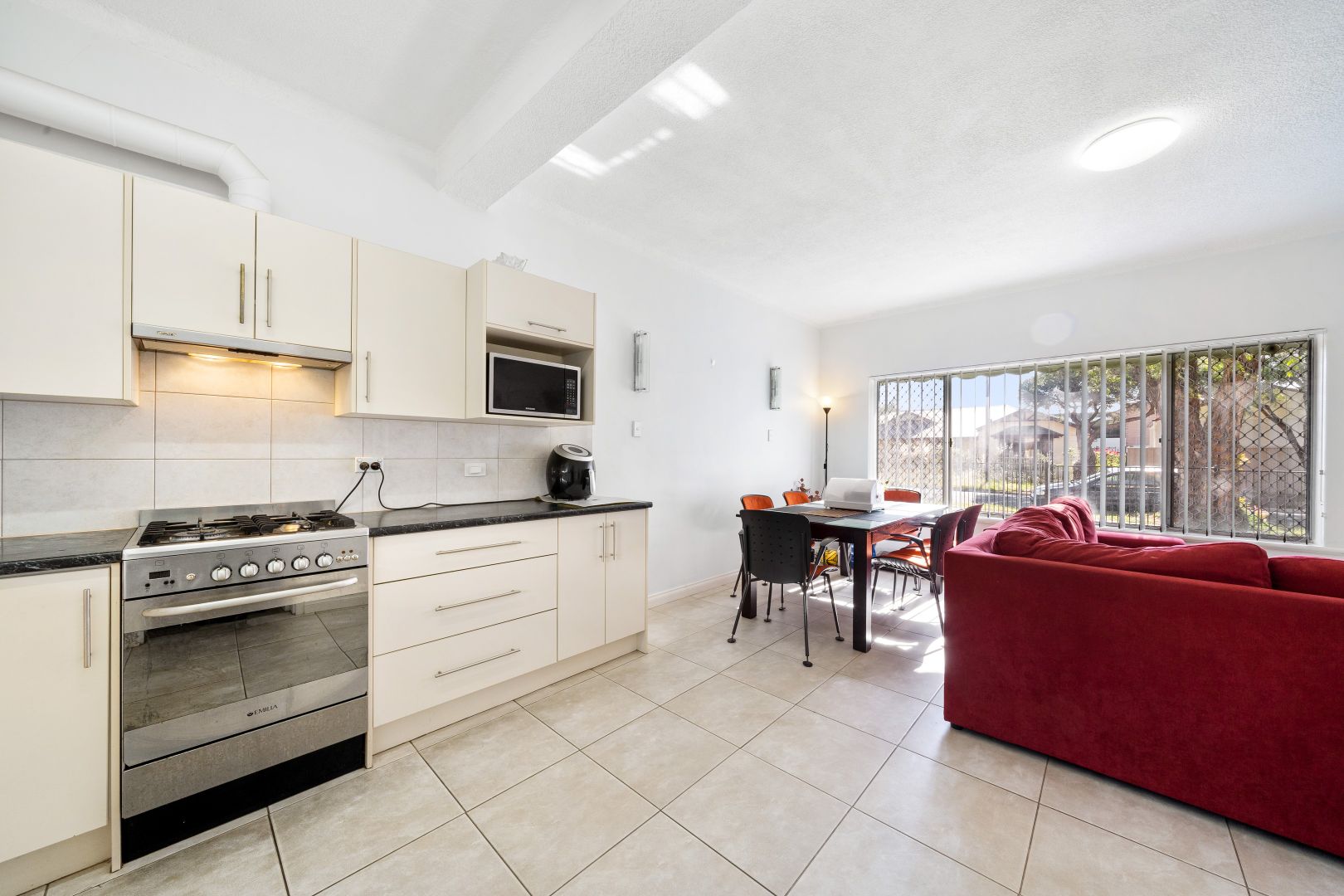 2/16 Sando Street, Findon SA 5023, Image 2