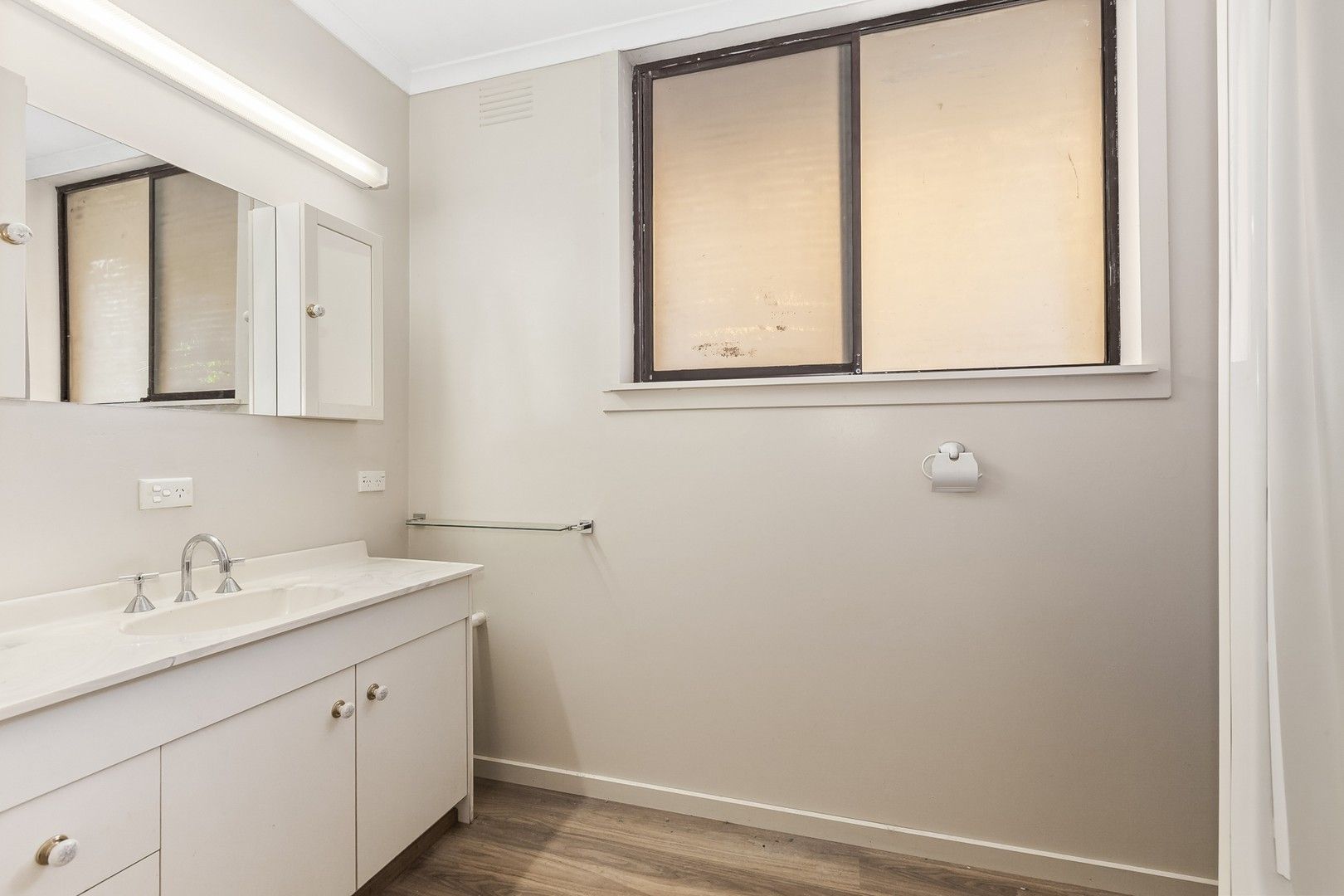 4 bedrooms House in 37 O'Gradys  Road KILMORE EAST VIC, 3764