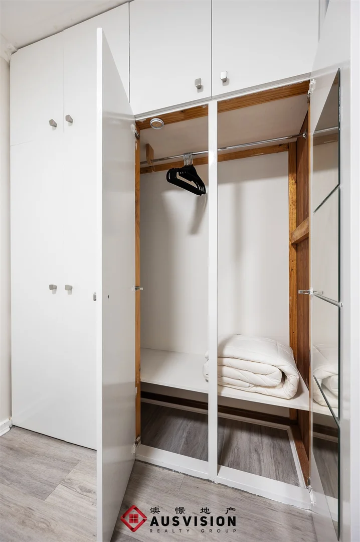 Additional image 12 of 30 Morago Cres, Cloverdale WA 6105