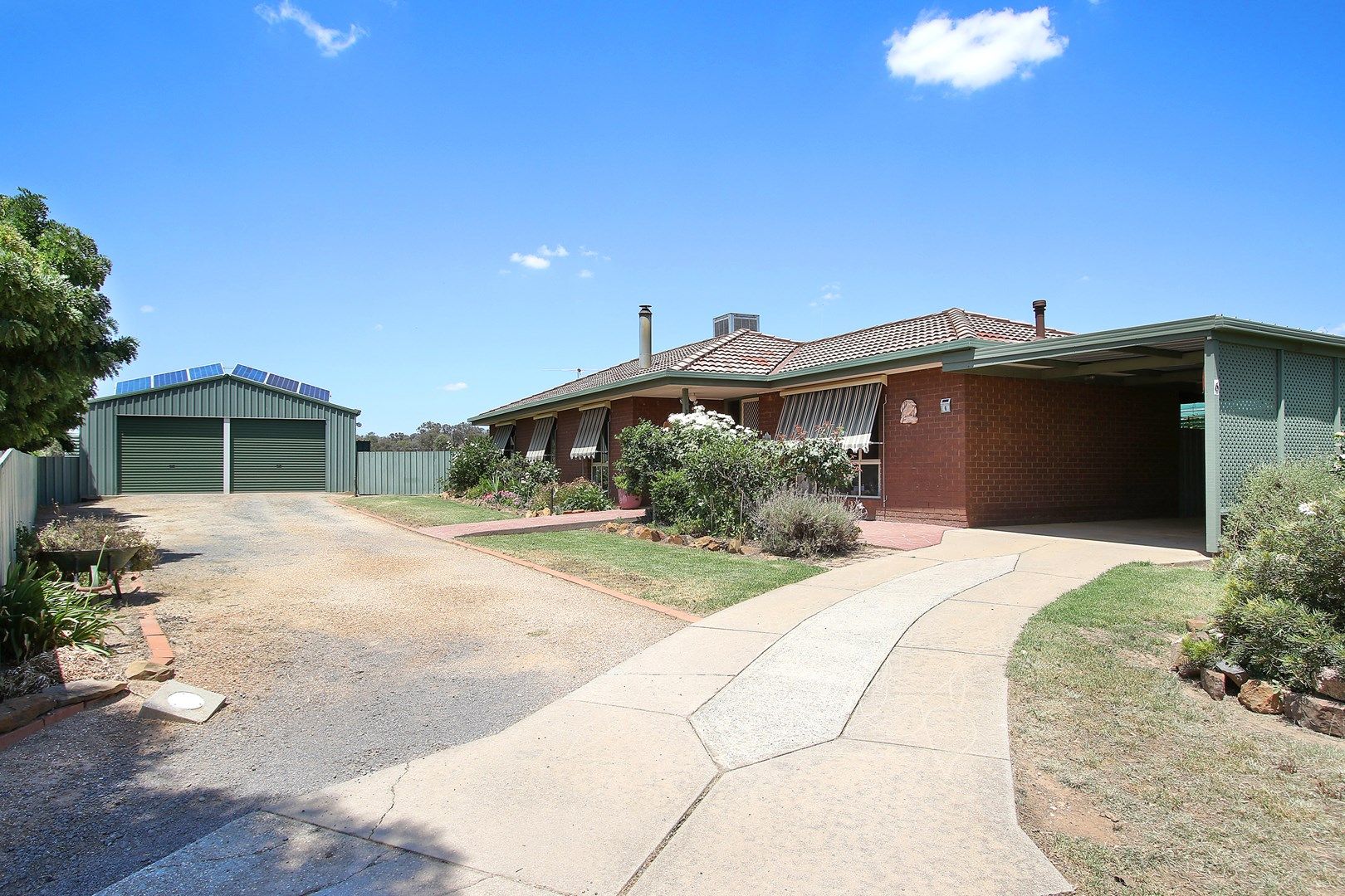 6 Campbell Court, Burrumbuttock NSW 2642, Image 0