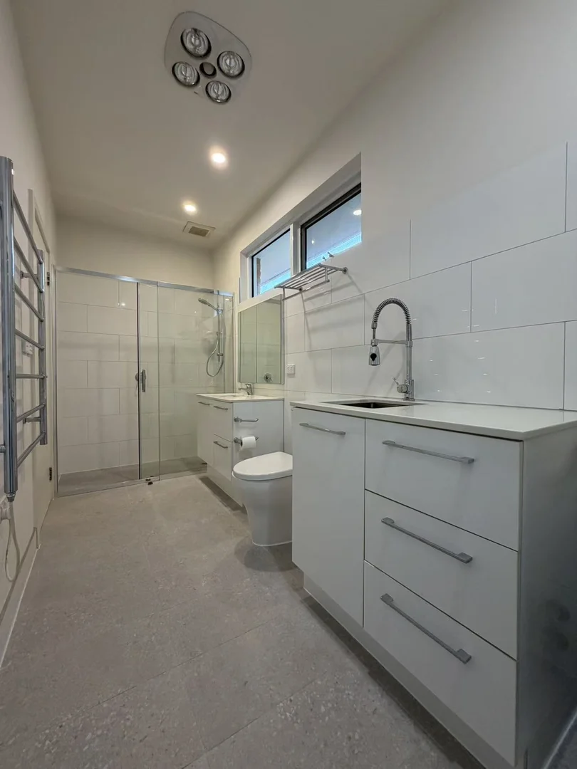 Additional image 10 of 32 Carnarvon Road, Caulfield North VIC 3161