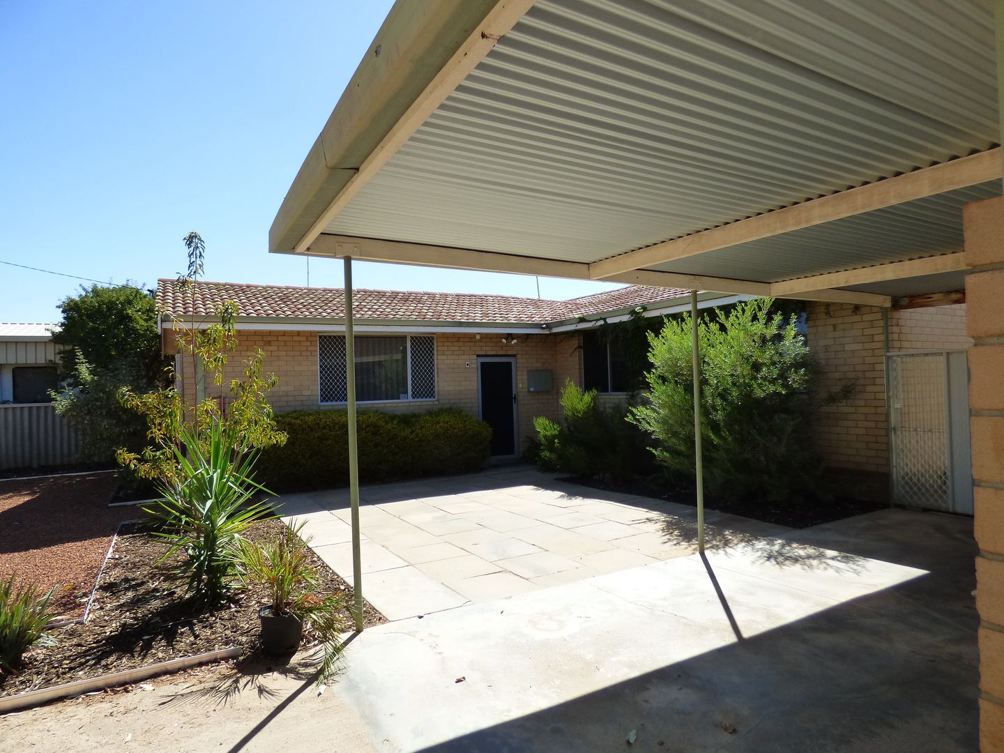 4 Harling St, Merredin WA 6415, Image 2