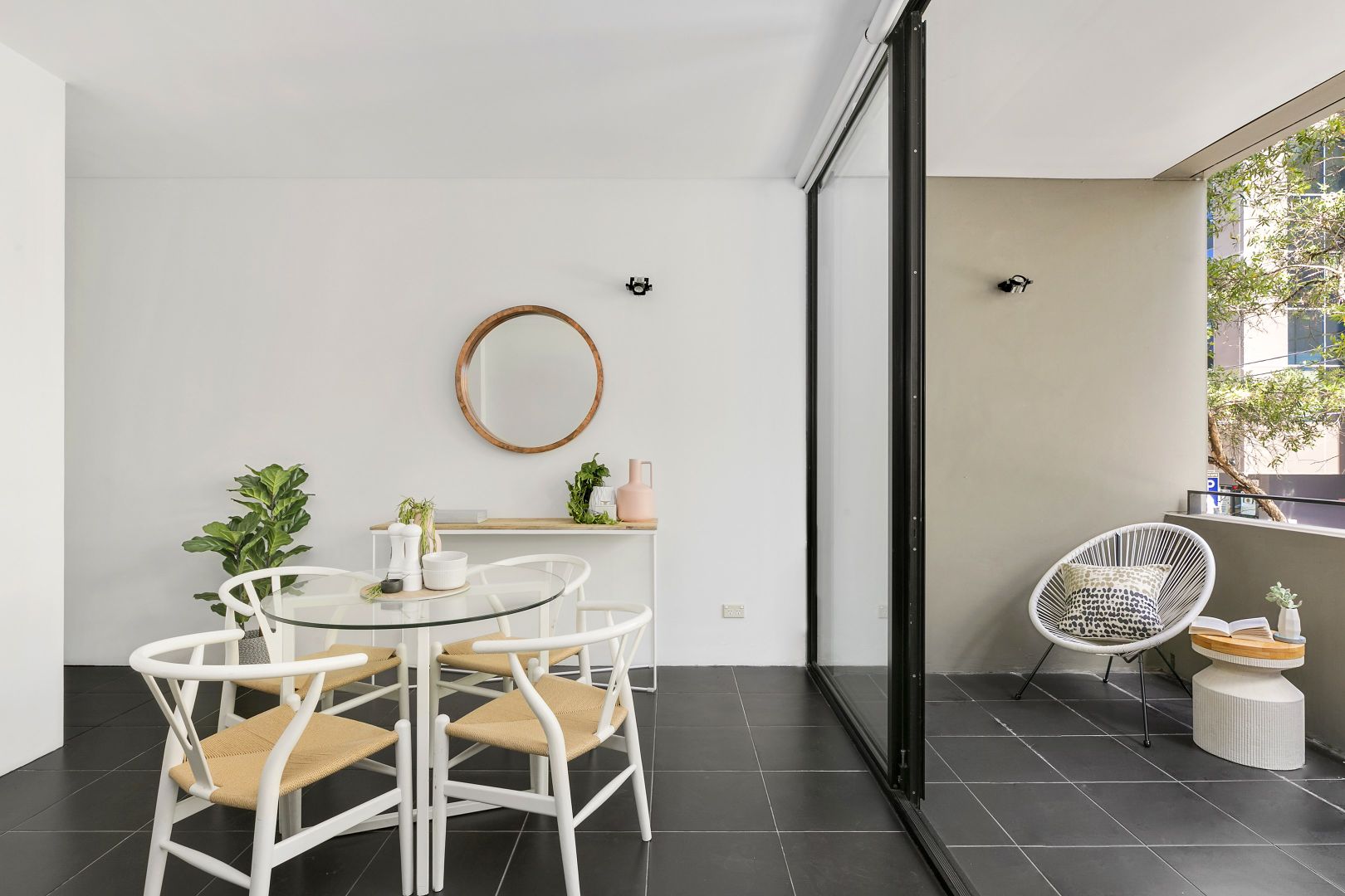 1/32 Holt Street, Surry Hills NSW 2010, Image 1