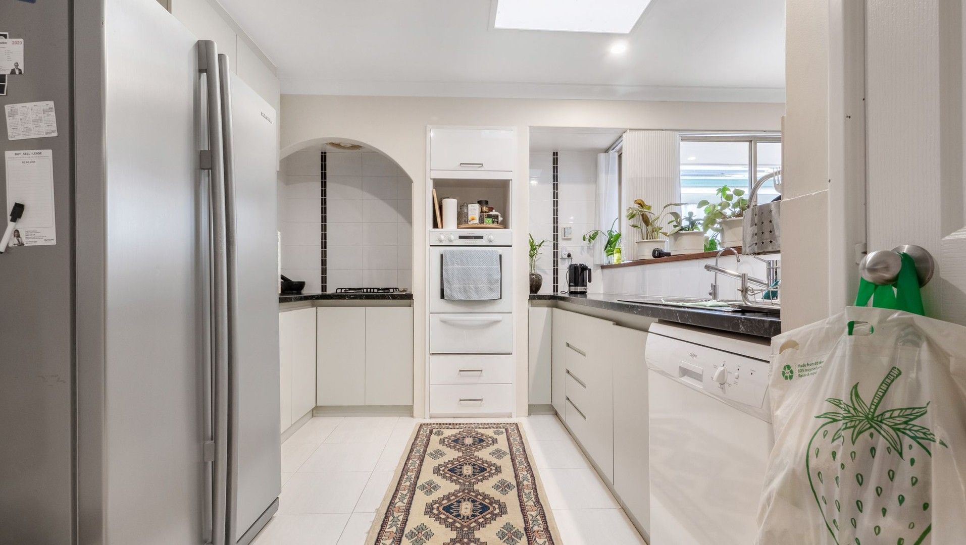 4 bedrooms House in 1 Crown Court THORNLIE WA, 6108