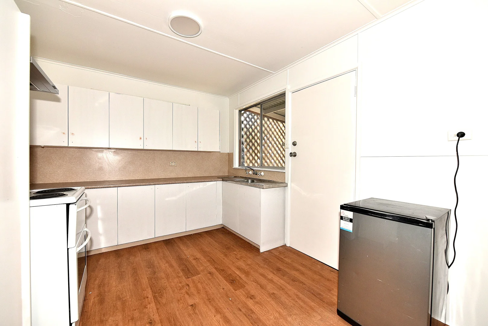 Additional image 3 of 8 Percy Street, Sanctuary Point NSW 2540