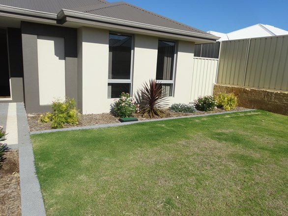 4 Morningstar Grange, Wandina WA 6530