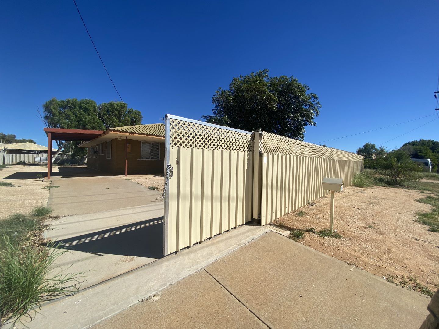 93 David Brand Drive, Carnarvon WA 6701 House For Rent 300 Domain