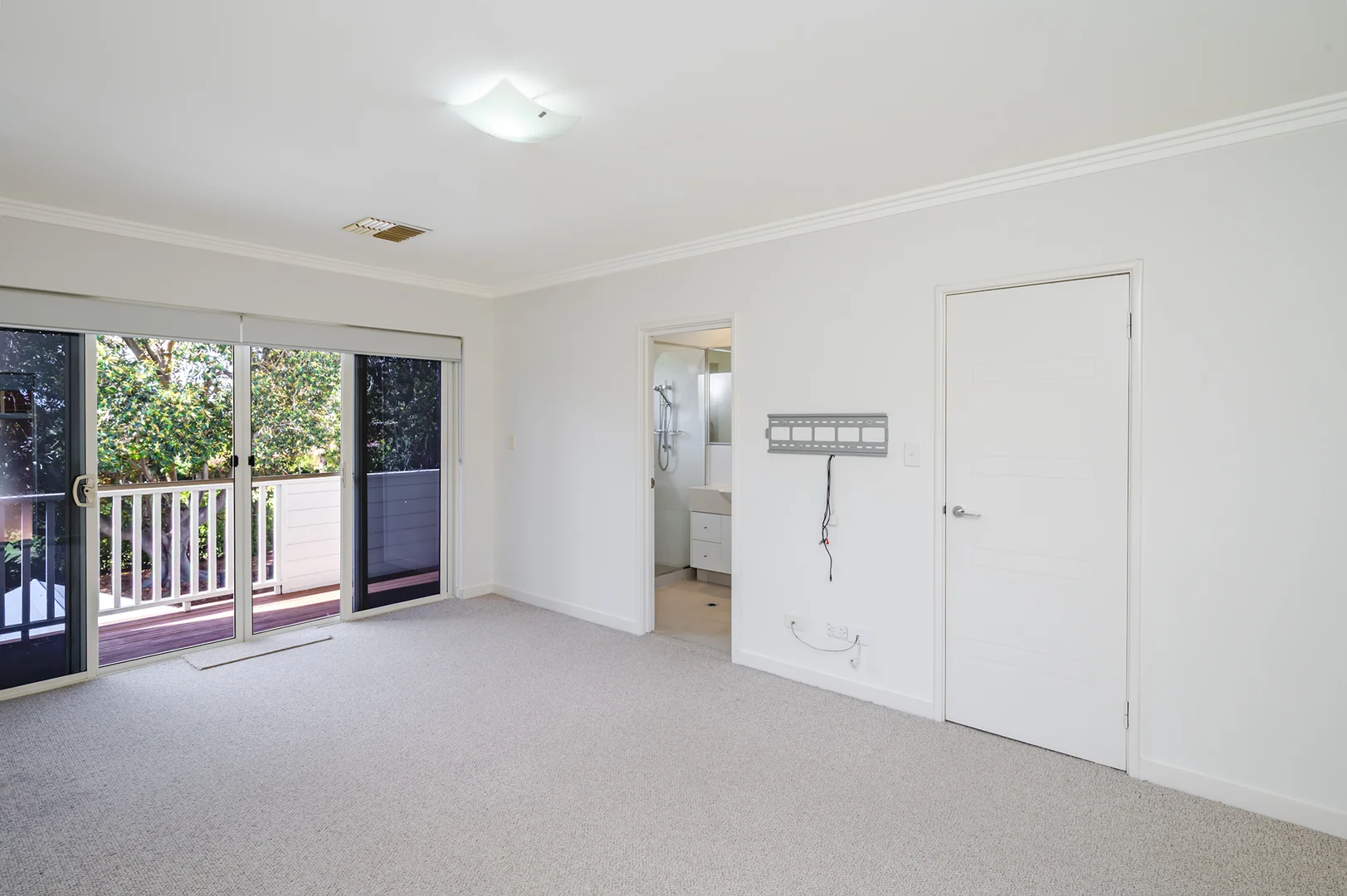 Additional image 21 of 9C Regent Street East, Mount Lawley WA 6050