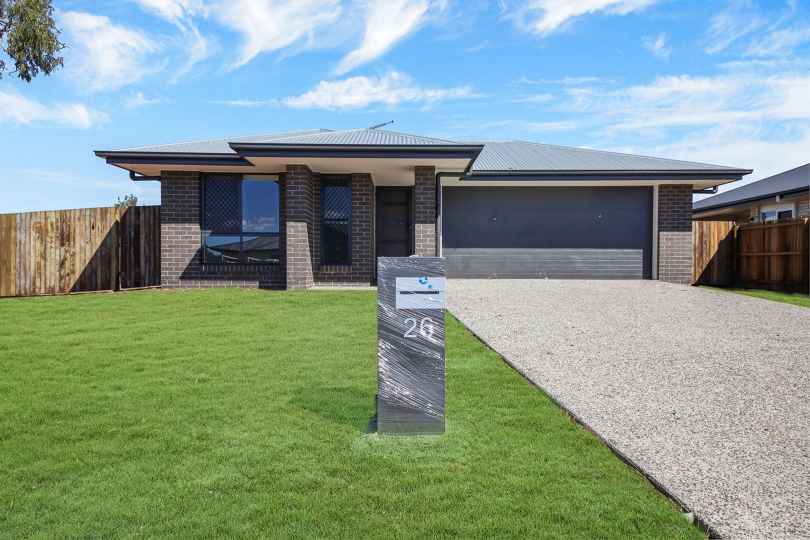 4 bedrooms New House & Land in 26 Abbeyfeale Circuit MERINGANDAN WEST QLD, 4352